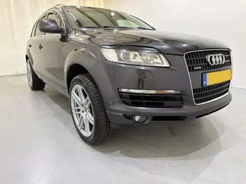 Audi Q7 4.2 FSI QUATTRO 5+2 Design (bj 2006, automaat)