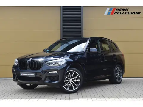 BMW X3 xDrive20i High Executive * M-Sportpakket * Stuurverwarming * Adaptief Onderstel *