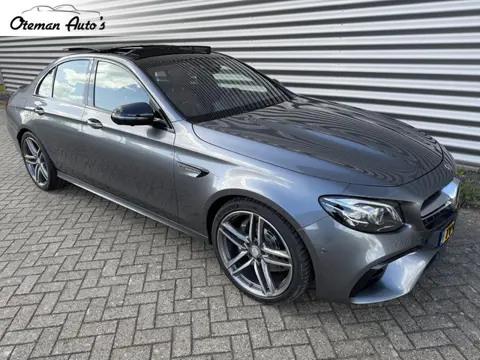 Mercedes-Benz E-klasse AMG E 63 4MATIC E63 1e Lak Pano Burmester Business
