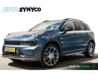 Lynk & Co 01 1.5 Plug-in Hybrid 262 Pk I Zwarte hemel I Panoramadak | Stuurverw. | 360 Camera | 20 i