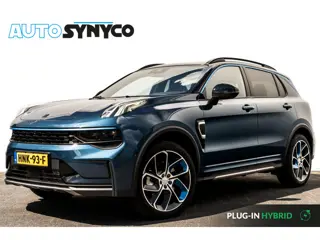Lynk & Co 01 1.5 Plug-in Hybrid 262 Pk I Zwarte hemel I Panoramadak | Stuurverw. | 360 Camera | 20 i