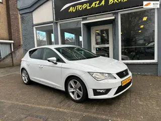 SEAT Leon 1.4 TSI FR PAKKET/ CRUISE/ CLIMA/ STOELVERW/ TELEFOON/ HALF LEER/ 17 INCH