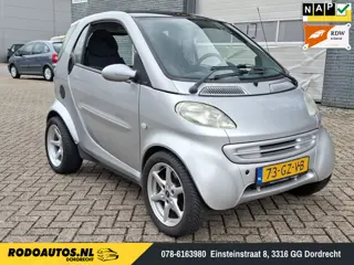 Smart City-Coupé smart & passion Airco/Glazen dak LEES TEKST!