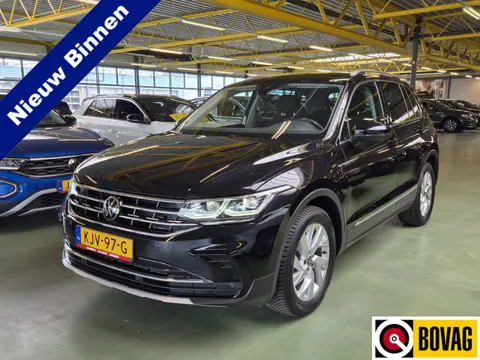 Volkswagen Tiguan 1.5 TSI Elegance -150pk- Automaat | Trekhaak | IQ LED | Camera | Rijklaarprijs inc