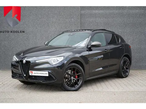 Alfa Romeo Stelvio 2.0 T AWD B-Tech Veloce/ Pano