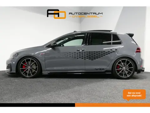 Volkswagen Golf 2.0 TSI GTI TCR / Akrapovic uitlaat / Panoramadak / Stoelverwarming / Apple Carplay 