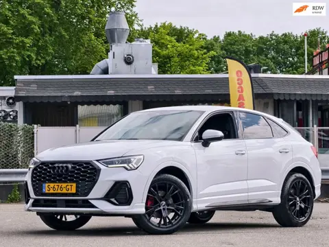 Audi Q3 Sportback 35 TFSI S Edition / AUTOMAAT/ LMV / OHB / CAMERA