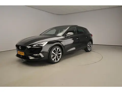 SEAT Leon 1.4 TSI eHybrid PHEV FR | Pano | Camera | 18"
