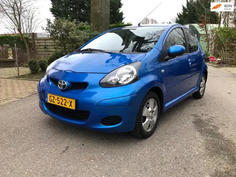 Toyota Aygo 1.0-12V Access 5DR*Airco*16-04-2027 APK*LM velgen*Elektrische ramen*