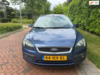 Ford Focus Wagon 1.6-16V, Airco, APK 05-05-2027.