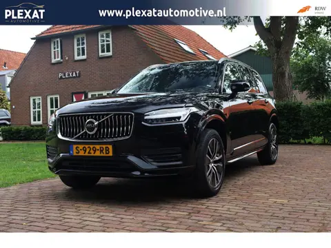 Volvo XC90 2.0 B5 AWD Momentum Pro Aut. | Stoelverwarming | Luxe Leder | Adaptieve Cruise | Lane Ass