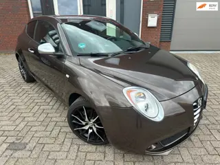 Alfa Romeo MiTo 1.4 T Progression / Leder / Navi / PDC / Clima / Cruise / NAP