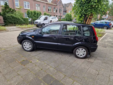 Ford Fusion 1.4-16V Trend geheel in top staat