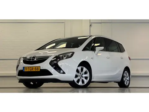 Opel Zafira Tourer 1.4 Business+ Panoramadak Navi Trekhaak Parkeerhulp
