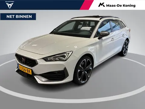 CUPRA Leon Sportstourer 1.4 245pk DSG e-Hybrid VZ Adrenaline · Panoramadak · Camera · Keyless · Stuu