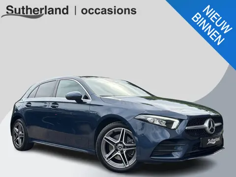 Mercedes-Benz A-klasse 250 e AMG Line | Panoramadak | Stoelverwarming | Sportstoelen | Camera