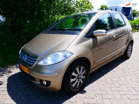 Mercedes-Benz A-klasse 170 Classic Automaat ZO MEE LEES TEKST !