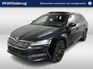 Škoda Superb Combi 1.4 TSI iV Laurin & Klement / AUTOMAAT/ PANO/ TREKHAAK/ LEER/ STANDKACHEL/ DCC/ 3