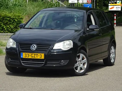 Volkswagen Polo 1.6-16V Comfortline 5DR NAP/CLIMA/CRUISE/APK