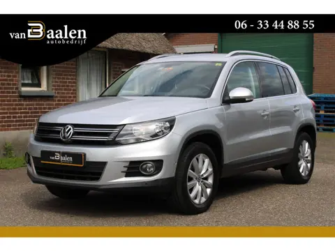 Volkswagen Tiguan 1.4 TSI Sport&Style TREKHAAK, ECC STOELVERW 228000KM!!!