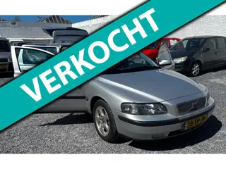 Volvo V70 AUTOMAAT 2.4 Comfort Line