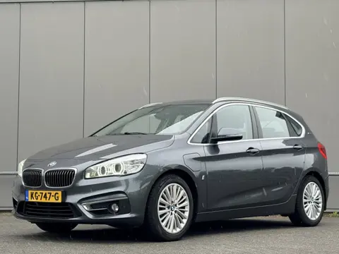 BMW 2 Serie Active Tourer 225xe - navi - leder - airco - trekhaak - automaat -