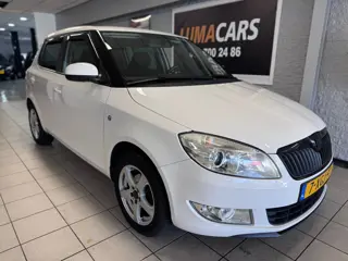 Skoda Fabia 1.2 TSI Drive |Nieuwe APK |Cruise | Airco | Navi