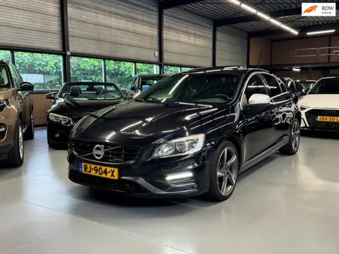 Volvo S60 2.0 D4 R-Design Pano/Led/Blis