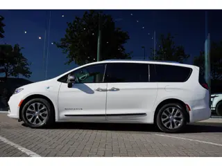 Chrysler Pacifica 3.6 V6 Hybrid GERESERVEERD