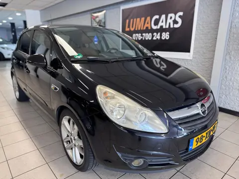 Opel Corsa 1.4-16V Cosmo | APK Aanw* | Volle opties | Pano|