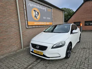 Volvo V40 2.0 D4 Summum (bj 2012)