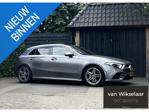 Mercedes-Benz A-klasse 250 Premium |AMG 2019| PANO/SFEERVERLICHTING/MEMORY