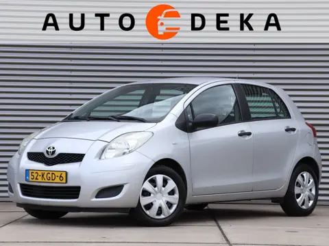 Toyota Yaris 1.3 VVTi Comfort *6-bak*Elektr. ramen*