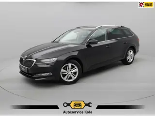 Skoda Superb Combi 1.4 TSI iV Style * Trekhaak * Stoelverwarming * Digitale teller *