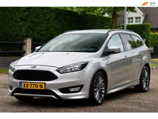 Ford Focus Wagon 1.0 ST-Line | 140 PK | NAVI | AIRCO | CRUISE | STOELVERWARMING | TREKHAAK | ZEER MO
