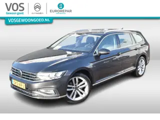 Volkswagen Passat Variant 1.5 TSI R-Line Business + Navigatie | Airco | Elek achterklep | LM Velgen 