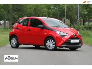Toyota Aygo 1.0 VVT-i x-fun / Van 1e eigenaar / Airco / Bluetooth / Dealer onderhouden / Slechts 50.