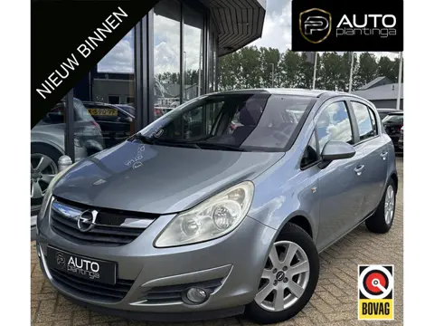 Opel Corsa 1.4-16V Cosmo 101PK | NL AUTO | Airco | Cruise Control | Lichtmetalen Velgen | 5 Deurs | 