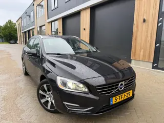 Volvo V60 2.4 D6 AWD Plug-In Hybrid Summum (bj 2013) XENON|LEER|PARKEERSENSOR