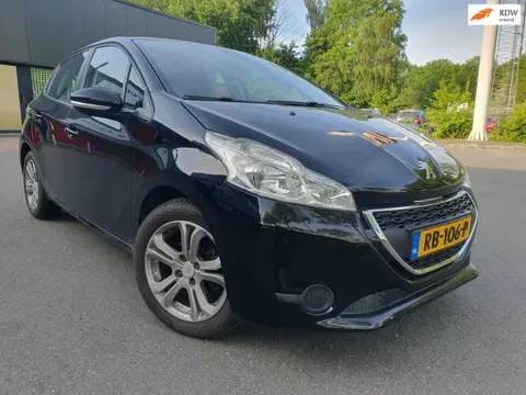 Peugeot 208 1.2 VTi Access | 82 pk | Navi | Airco | Cruise | NAP
