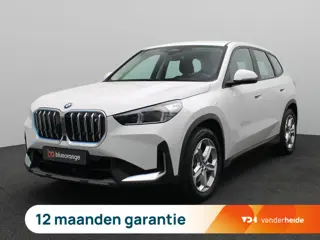 BMW iX1 xDrive30 Launch Edition 67 kWh 313PK Aut. SOH 98,96%, Trekhaak, Keyless, 360gr. Camera, Adap