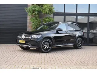 Mercedes-Benz GLC-klasse 300e 4MATIC Premium Plus AMG Line Pano Camera Sfeer verlichting