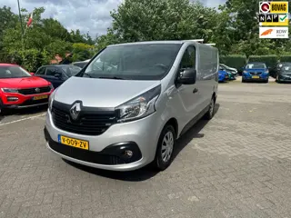 Renault Trafic 1.6 dCi T27 L1H1 Comfort airco , pdc , trekhaak , 84.000 KM NAP