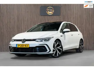Volkswagen Golf 1.5 eTSI DSG R-Line Pano IQ Camera