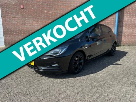 Opel Astra 1.4 Edition Black Edition