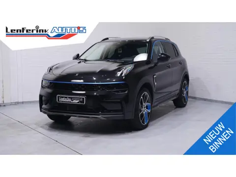 Lynk & Co 01 1.5 pano-dak ACC navi stoelverwarming apple-carplay led-verlichting telefoonlader PDC v