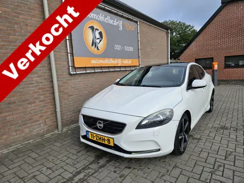 Volvo V40 2.0 D4 Summum (bj 2012)