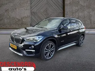 BMW X1 sDrive20i Centennial High Executive (bj 2016)