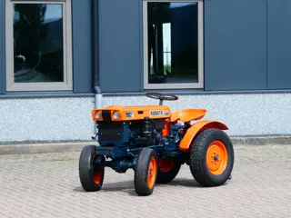 Kubota B6000 4wd / Gazonbanden