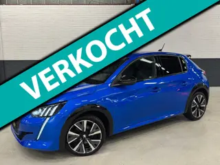 Peugeot 208 1.2 PureTech GT-line / Camera / CarPlay / Navi / DAB